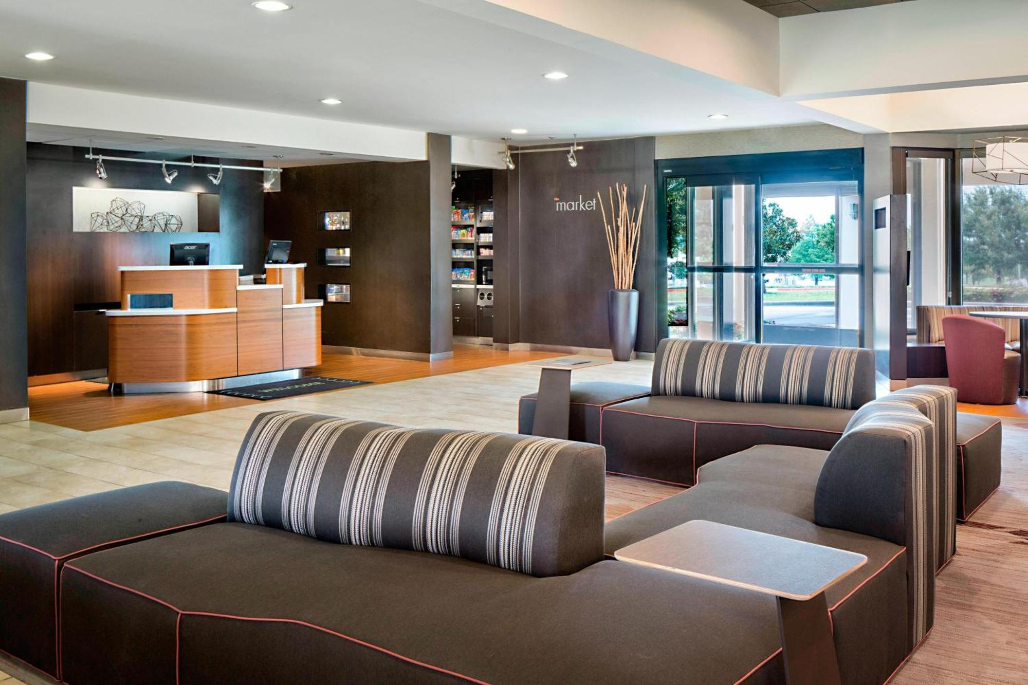 Courtyard By Marriott Dallas Arlington Entertainment District Kültér fotó