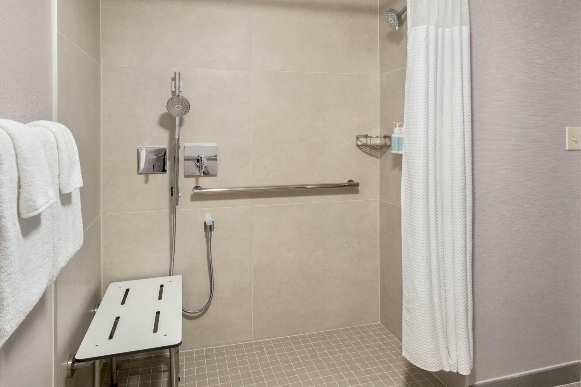 Courtyard By Marriott Dallas Arlington Entertainment District Kültér fotó