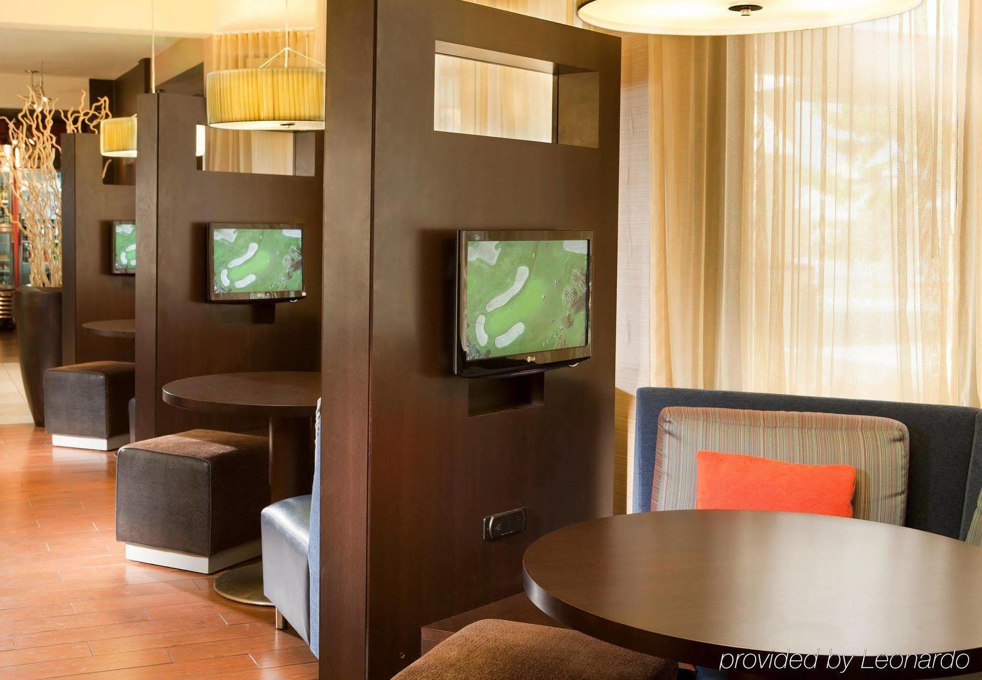 Courtyard By Marriott Dallas Arlington Entertainment District Kültér fotó