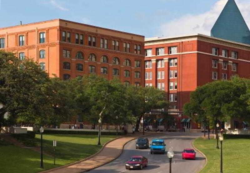 Courtyard By Marriott Dallas Arlington Entertainment District Kültér fotó
