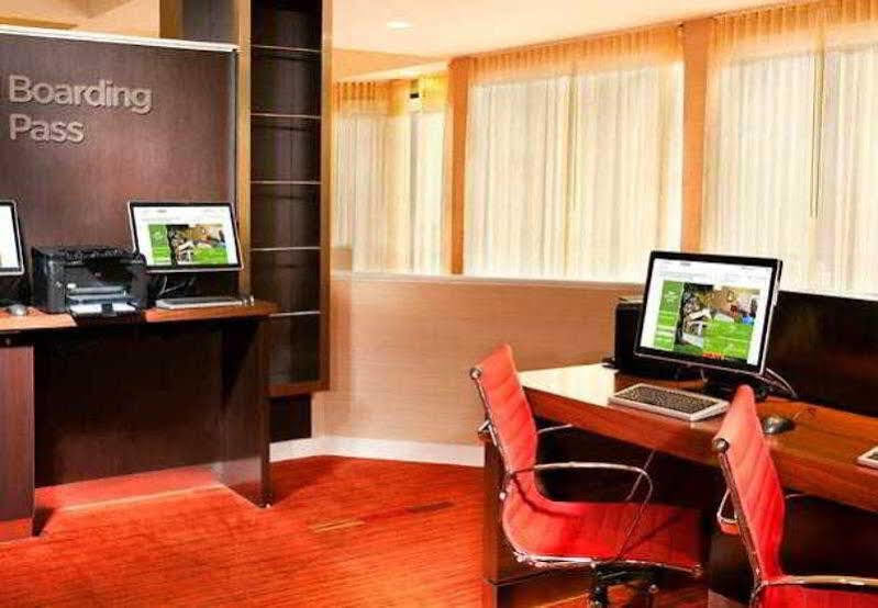 Courtyard By Marriott Dallas Arlington Entertainment District Kültér fotó